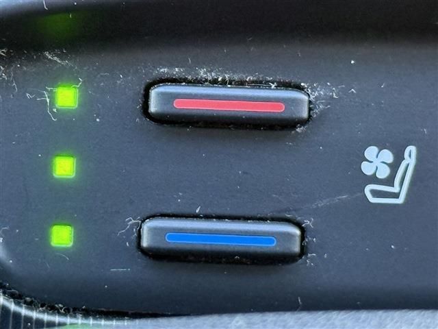 TOYOTA HARRIER 2WD 2021