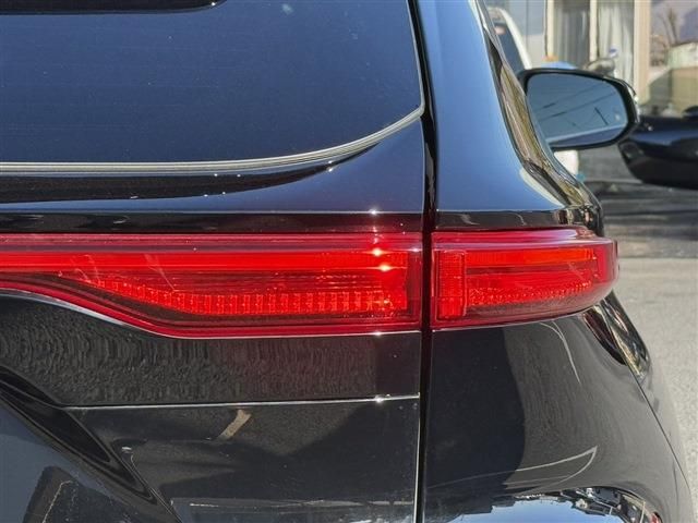 TOYOTA HARRIER 2WD 2021