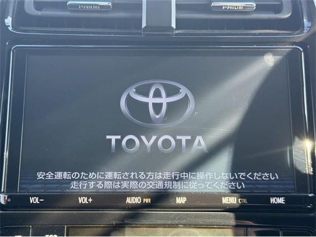 TOYOTA PRIUS 2019