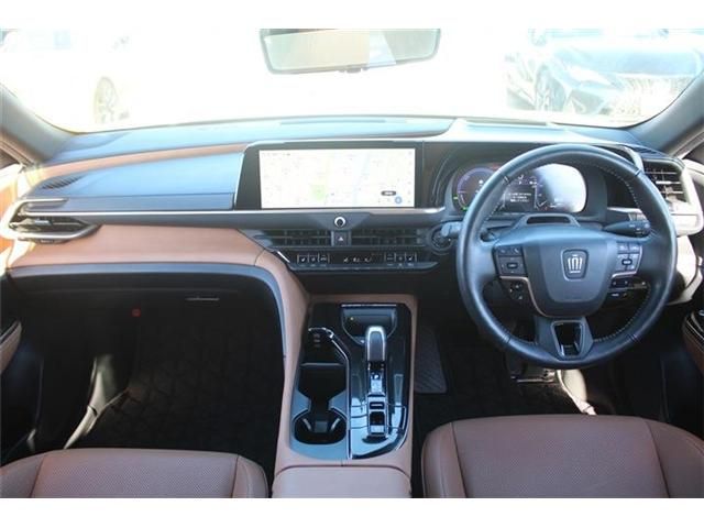 TOYOTA CROWN SPORT 2024