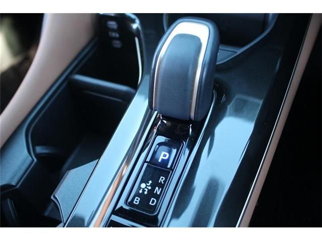 TOYOTA CROWN SPORT 2024