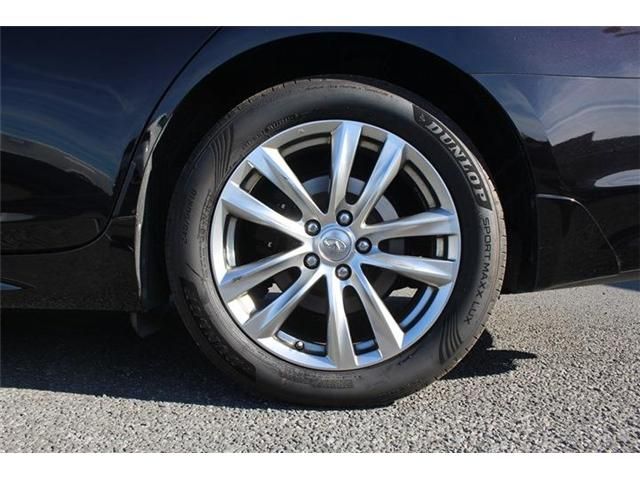 NISSAN FUGA HYBRID 2016