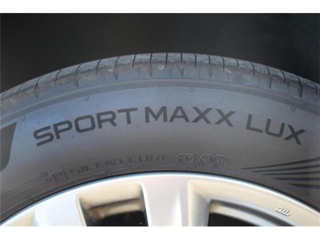 NISSAN FUGA HYBRID 2016