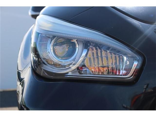 NISSAN FUGA HYBRID 2016