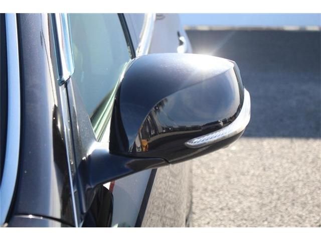 NISSAN FUGA HYBRID 2016