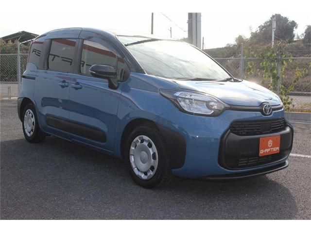 TOYOTA SIENTA HYBRID 2023