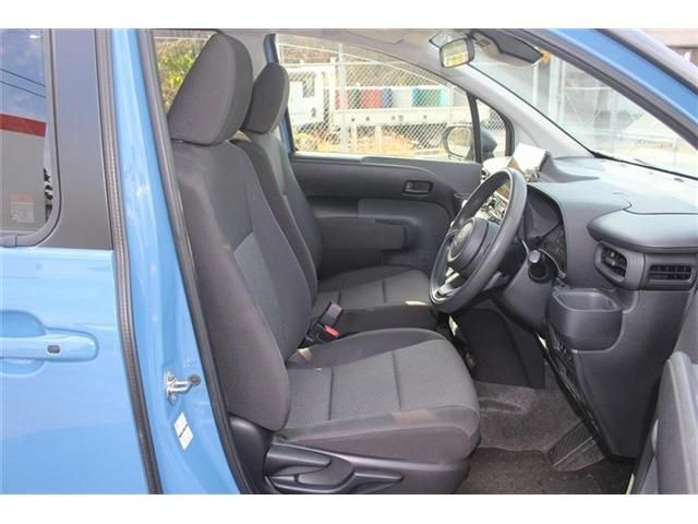 TOYOTA SIENTA HYBRID 2023