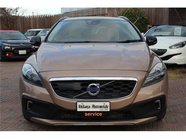 VOLVO VOLVO V40 CROSS COUNTRY 2014