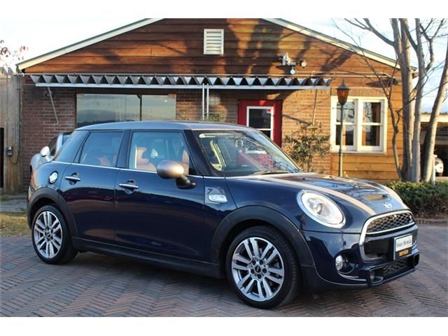 BMW BMW MINI COOPER S 5DOOR 2017