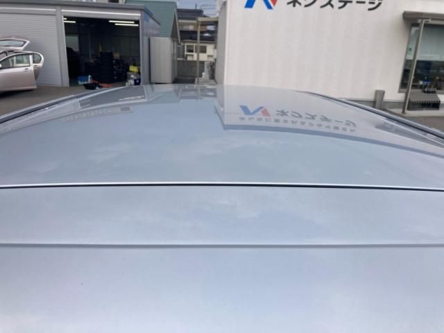 TOYOTA VOXY 4WD 2010