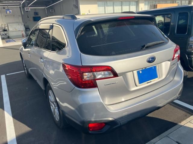 SUBARU LEGACY OUTBACK 2015