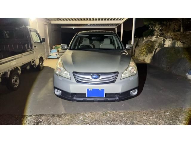 SUBARU LEGACY OUTBACK 2009