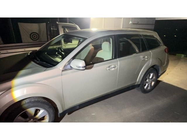 SUBARU LEGACY OUTBACK 2009