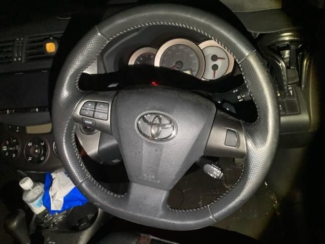 TOYOTA VANGUARD 2WD 2011