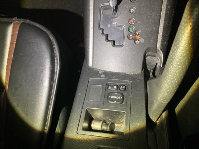 TOYOTA VANGUARD 2WD 2011