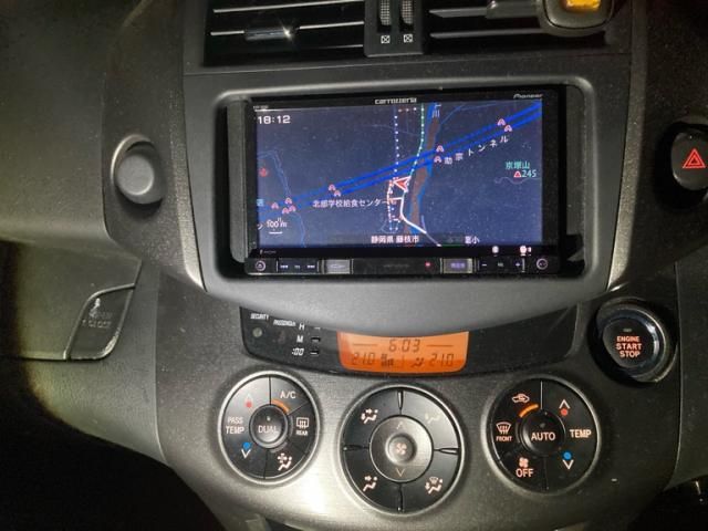 TOYOTA VANGUARD 2WD 2011