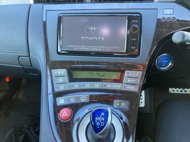 TOYOTA PRIUS PHV 2014