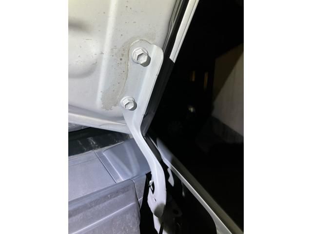 TOYOTA PRIUS Alpha 2011