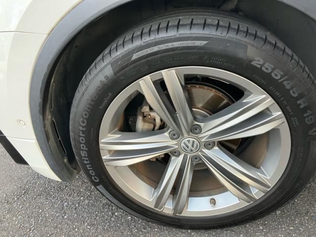 VOLKSWAGEN VOLKSWAGEN TIGUAN 2017