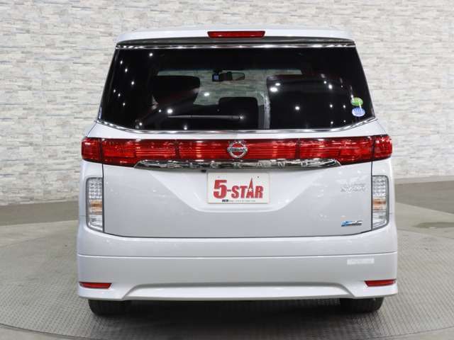 NISSAN ELGRAND 2012
