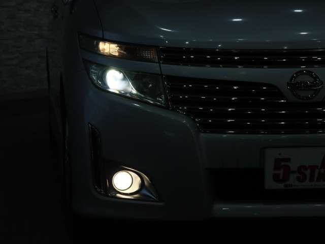 NISSAN ELGRAND 2012