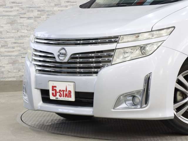 NISSAN ELGRAND 2012