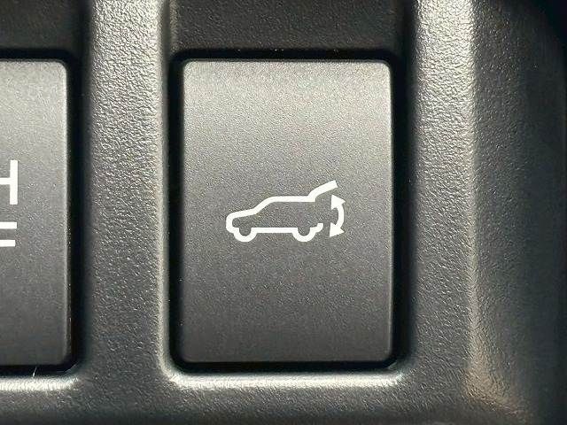 SUBARU FORESTER 2018