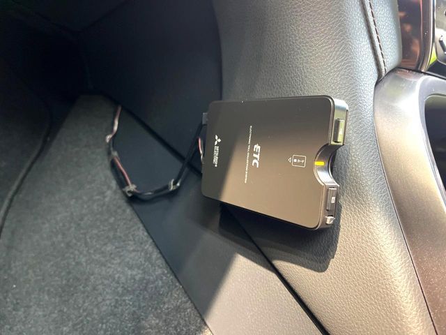 TOYOTA CAMRY HYBRID 2018