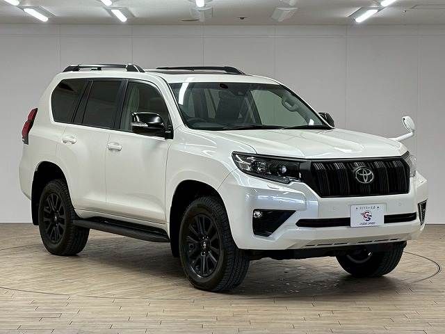 TOYOTA LANDCRUISER PRADO 2022
