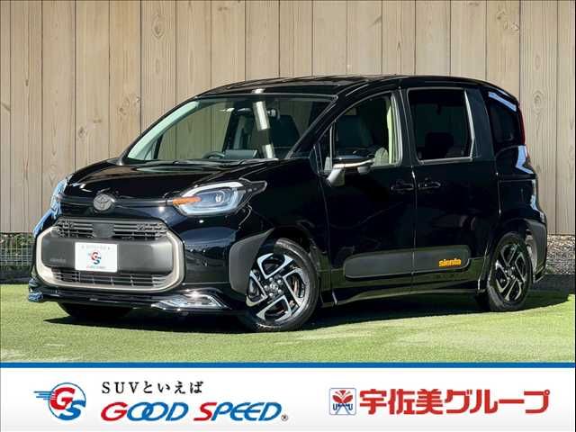 TOYOTA SIENTA HYBRID 2022