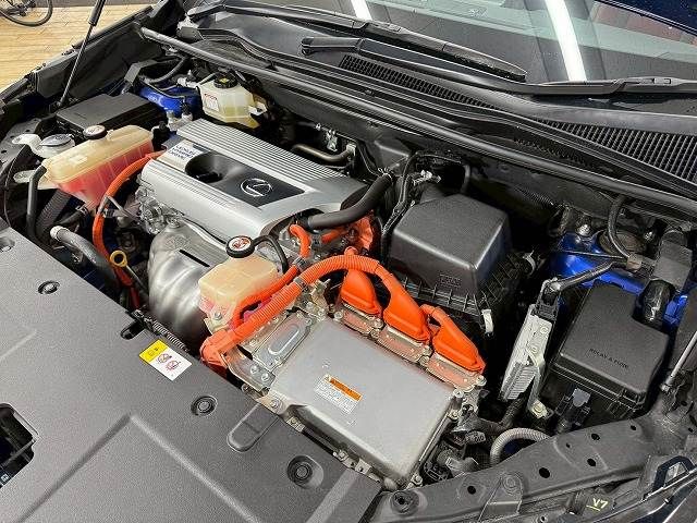 TOYOTA LEXUS NX300h AWD 2018