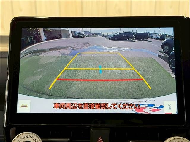 TOYOTA NOAH HYBRID 2022