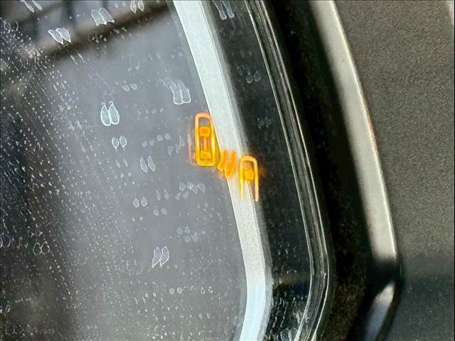 TOYOTA NOAH HYBRID 2022