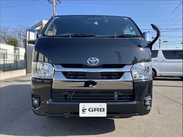 TOYOTA HIACE van 2WD 2022