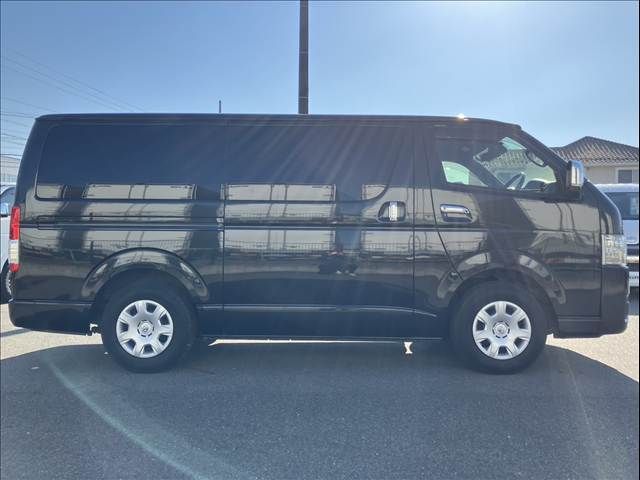 TOYOTA HIACE van 2WD 2022