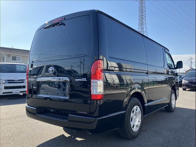 TOYOTA HIACE van 2WD 2022