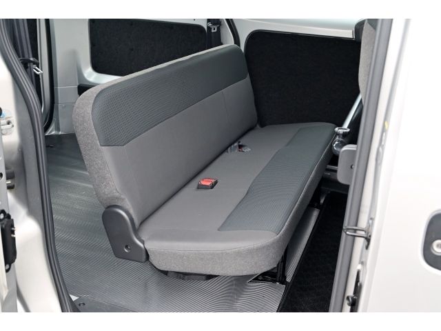 NISSAN NV200 VANETTE van 2020