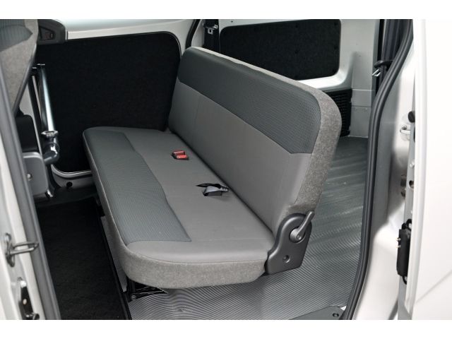 NISSAN NV200 VANETTE van 2020