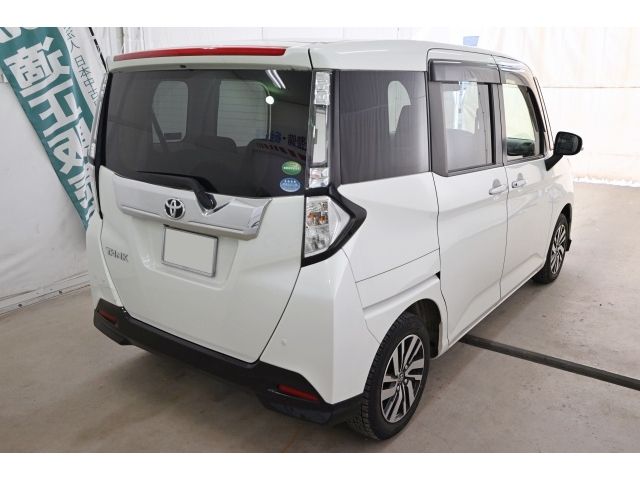 TOYOTA TANK 4WD 2018