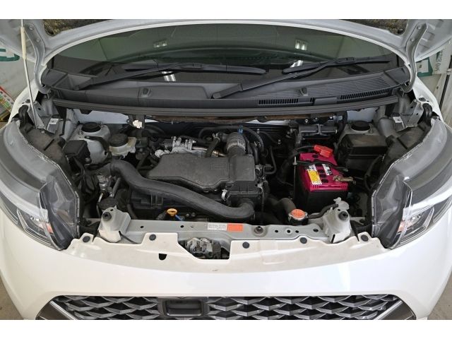 TOYOTA TANK 4WD 2018