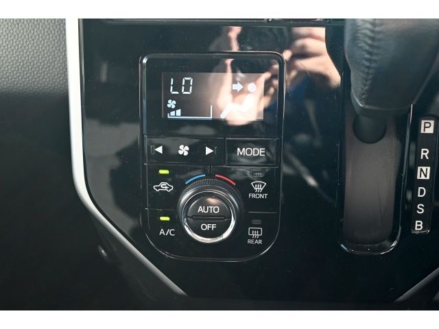 TOYOTA TANK 4WD 2018