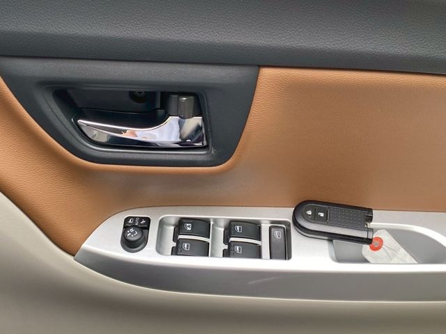 DAIHATSU CAST STYLE 2015