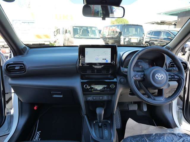 TOYOTA YARIS CROSS HYBRID 2025