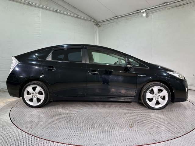 TOYOTA PRIUS 2010