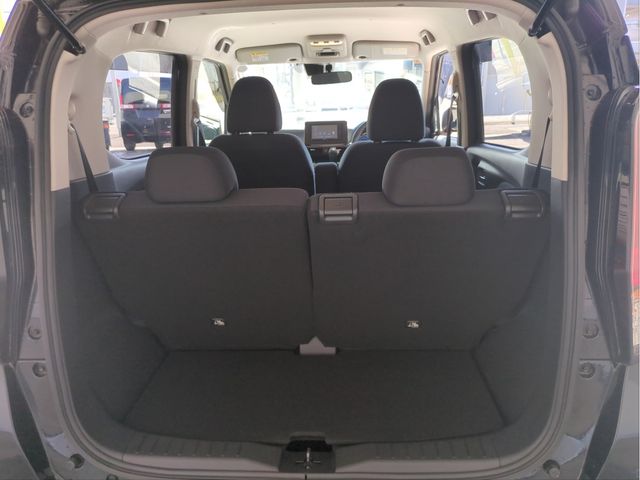 MITSUBISHI ek X 2019