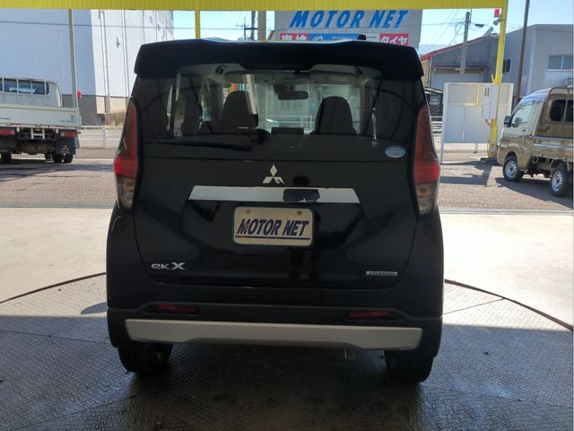 MITSUBISHI ek X 2019