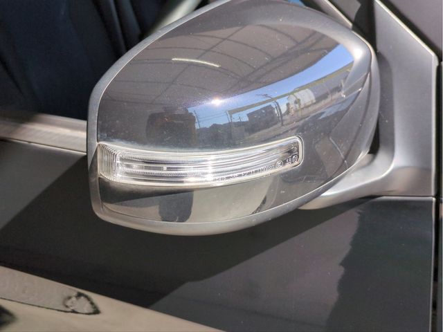 MITSUBISHI ek X 2019