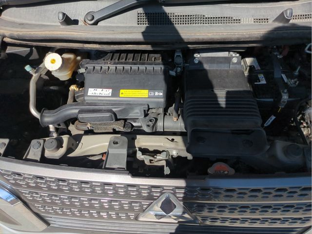 MITSUBISHI ek X 2019