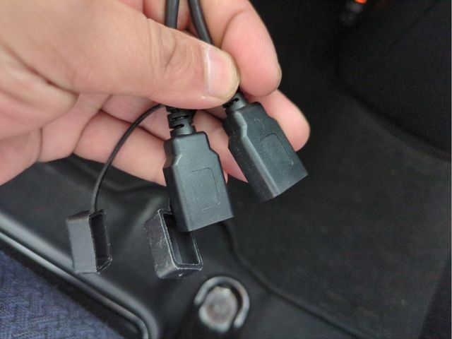 MITSUBISHI ek X 2019