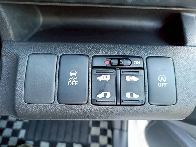 HONDA STEPWAGON 2012